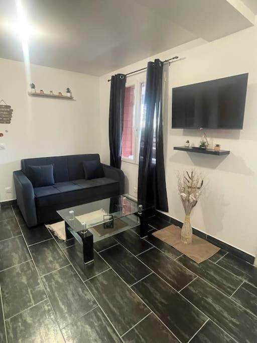 L8 - Villiers-Le-Bel Proche Roissy & Paris Apartment Exterior foto